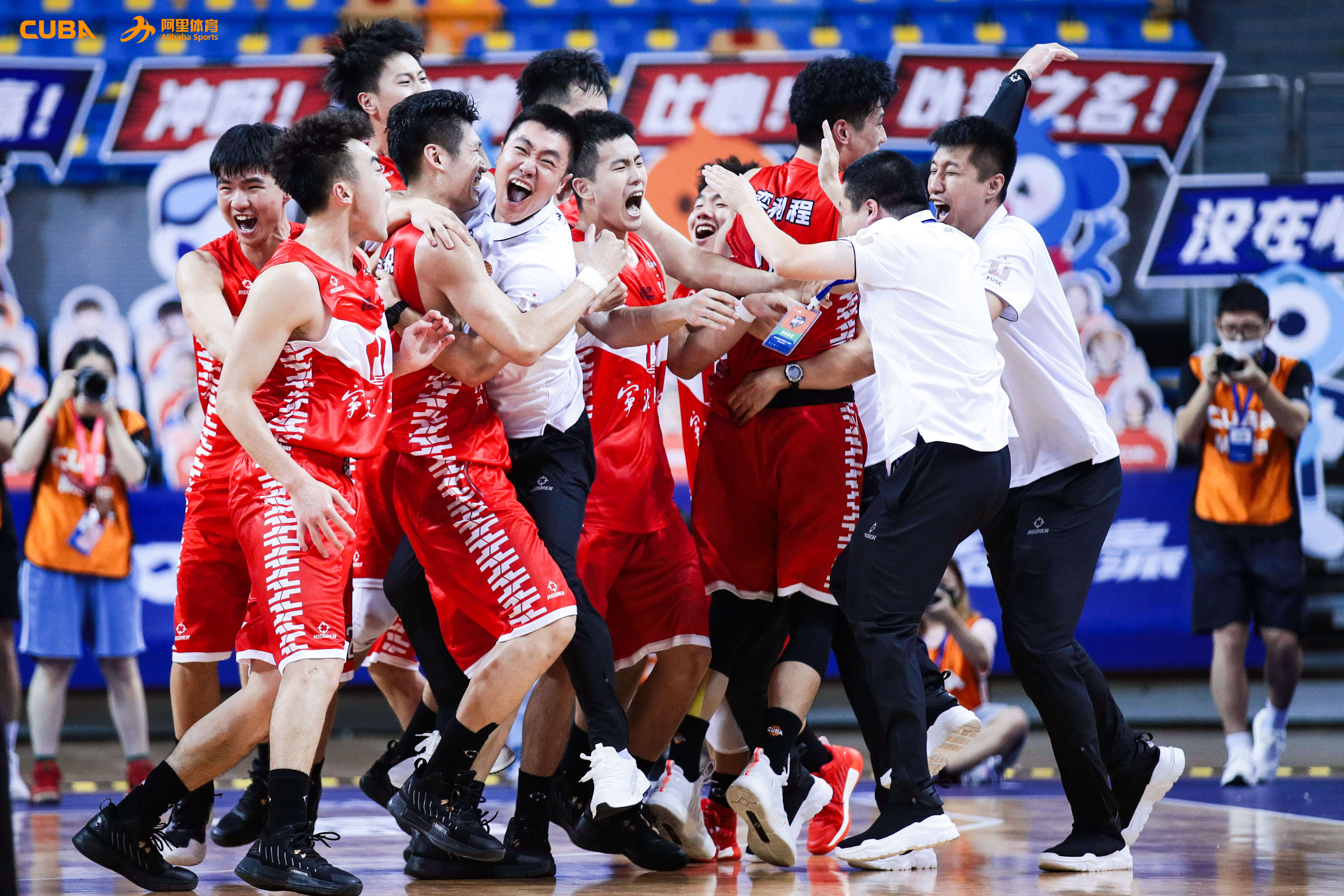 赛事图片直播，定格转瞬之间的力与美